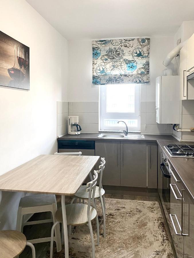 Daria'S Apartment Брашов Екстериор снимка