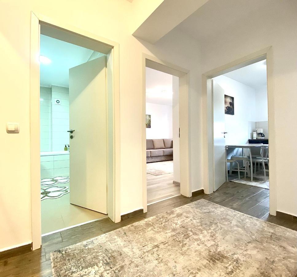 Daria'S Apartment Брашов Екстериор снимка